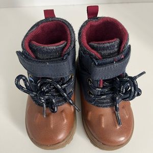 Carter’s toddler size 4 Boots